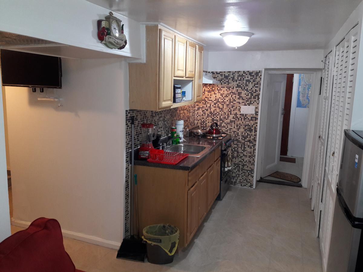 Studio, One And Two Bedroom Apartments - Bronx Nova York Exterior foto